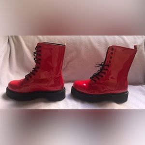 Red boots size 8.5 new weeboo brand